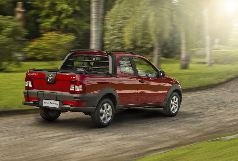  Fiat Strada Trekking CD 2012 года  (фото 13 из 25)